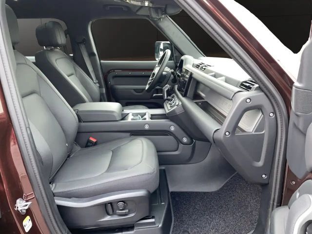 Land Rover Defender 110 D300