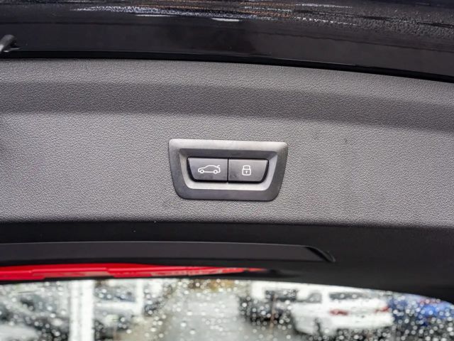 BMW 120 120d M-Sport Sedan