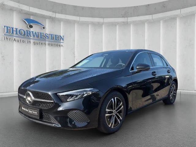 Mercedes-Benz A 180 Hatchback Progressive