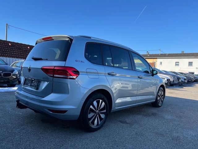Volkswagen Touran ACT DSG