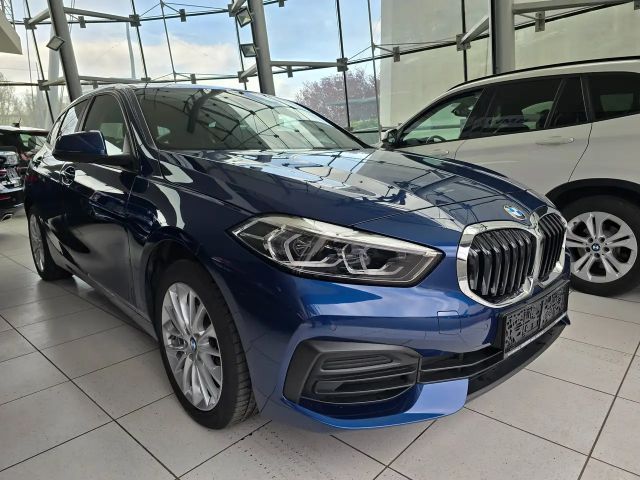 BMW 118 118i