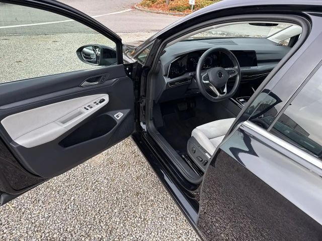 Volkswagen Golf Style eHybrid