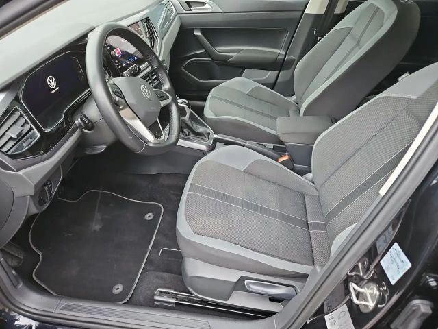 Volkswagen Polo 1.0 TSI DSG Style