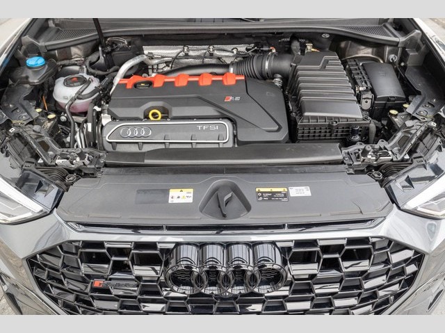 Audi RS Q3 Quattro S-Tronic