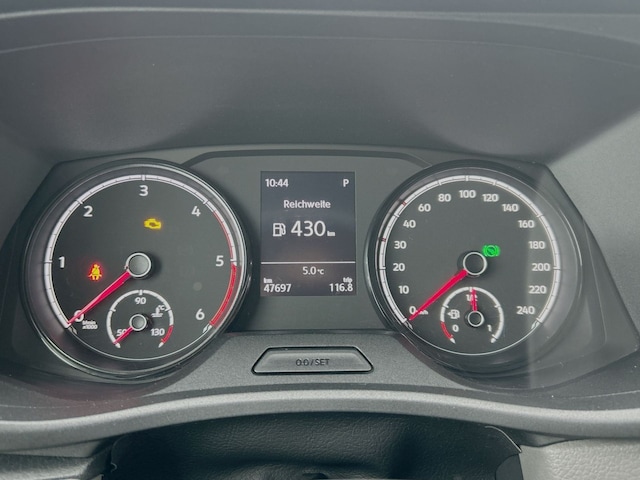Volkswagen Caravelle 2.0 TDI DSG Lang T6