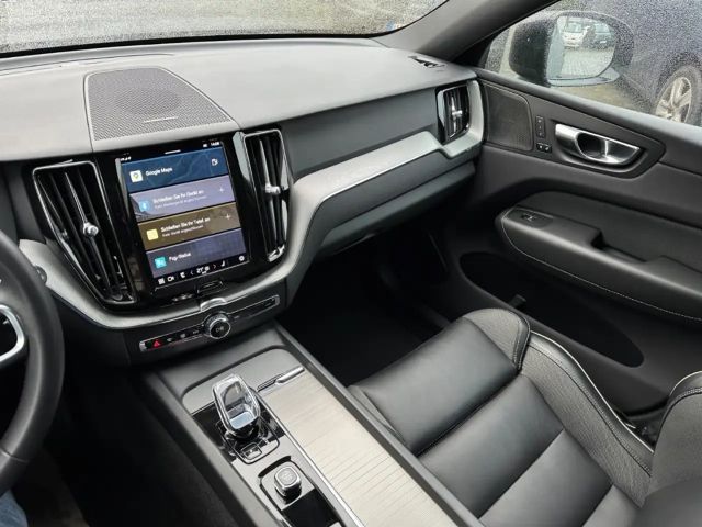 Volvo XC60 H&K Panorama Luftfahrwerk Standheiz 21-Zoll