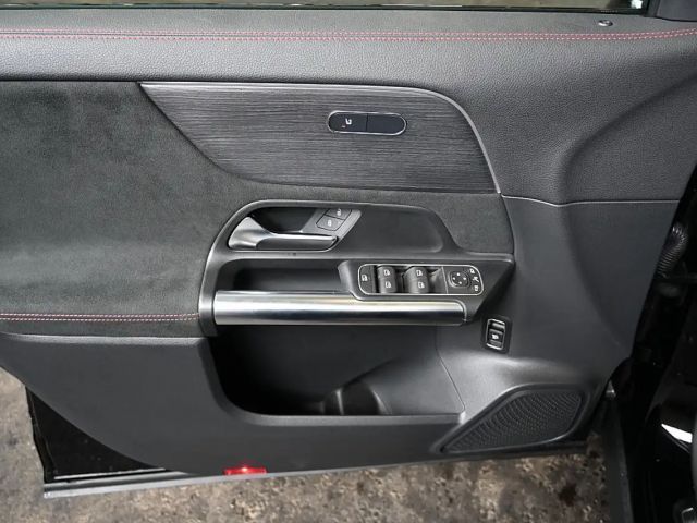 Mercedes-Benz EQA 250 AMG Line