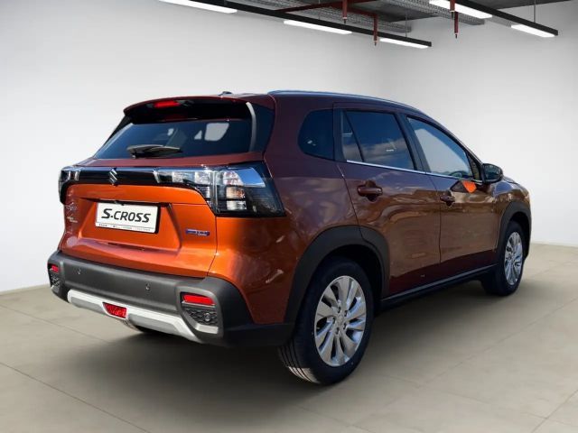 Suzuki S-Cross AllGrip Hybrid