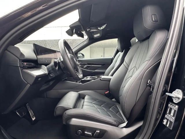 BMW 540 540d M-Sport Touring xDrive