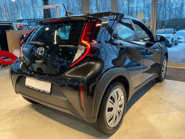 Toyota Aygo 1.0 VVT-i Business