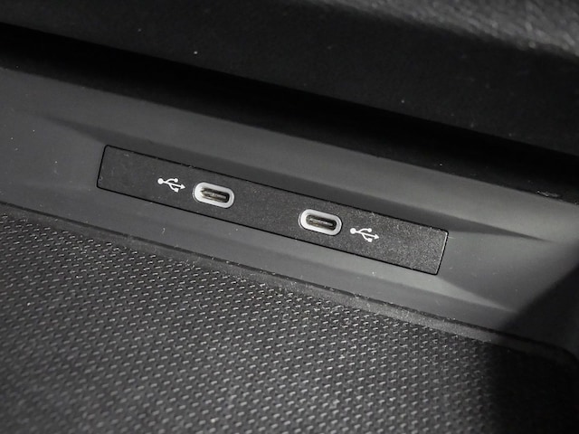 Seat Leon 1.5 eTSI DSG Sportstourer Style