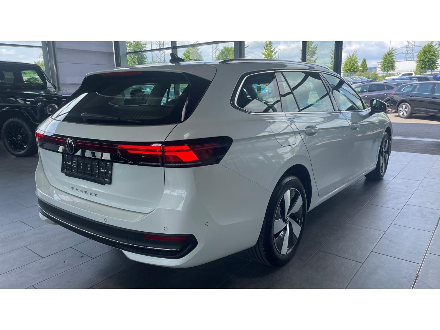 Volkswagen Passat Business IQ.Drive Variant