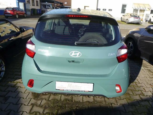 Hyundai i10 1.0