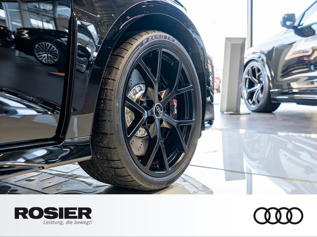 Audi RS3 Quattro S-Tronic Sedan