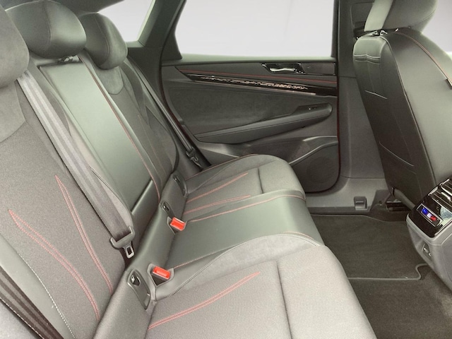 Volkswagen ID.7 340PS 4M NP.74T ACC.5J-G.WÄRMEPUMPE.AHK.AREA-VIEW.NAVI.HUD.LED.APP-C