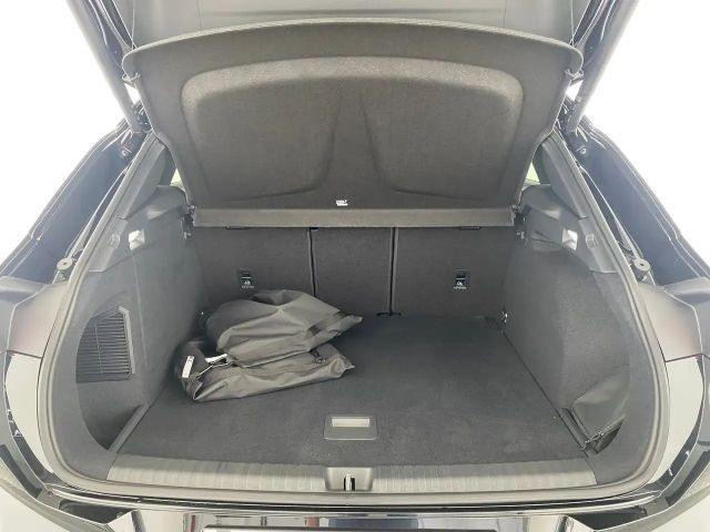 Cupra Terramar 1.5 e-Hybrid VZ