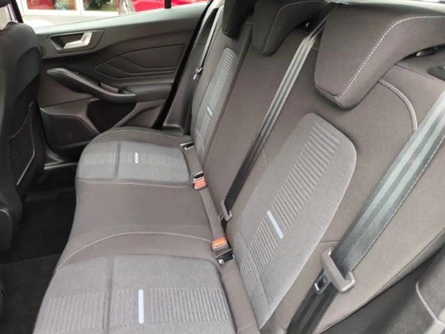 Ford Focus Active
