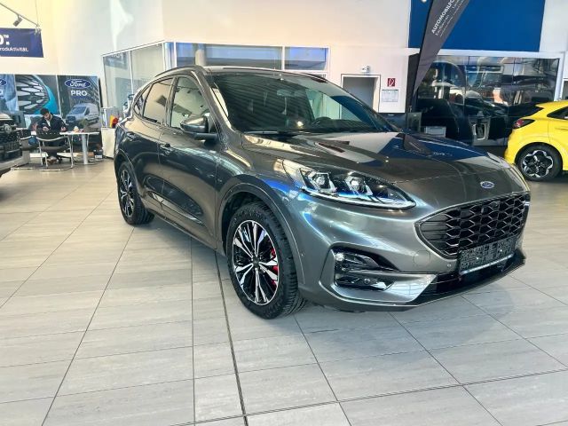 Ford Kuga Plug in Hybrid ST Line X