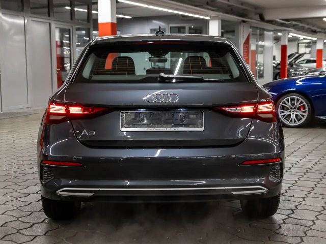 Audi A3 40 TFSI Hybride Sedan
