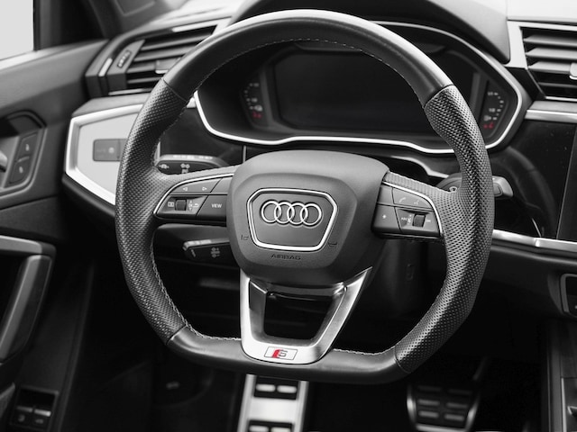 Audi Q3 45 TFSI Hybride S-Tronic