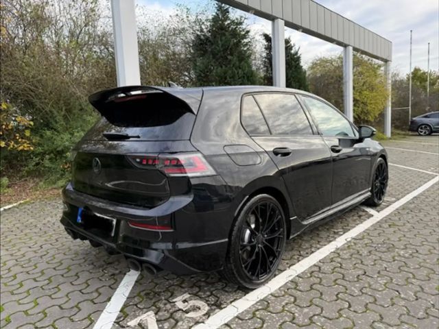 Volkswagen Golf "Black Edition", NP: 65.000 €
