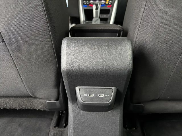 Volkswagen Taigo 1.0 TSI DSG Life