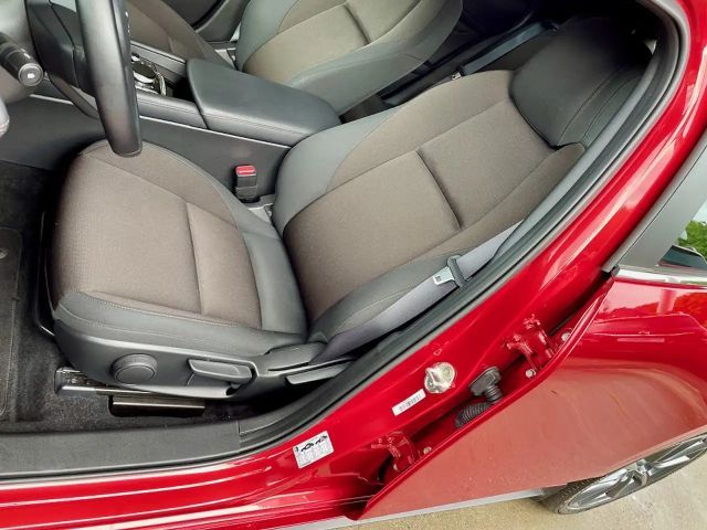 Mazda 3 Selection