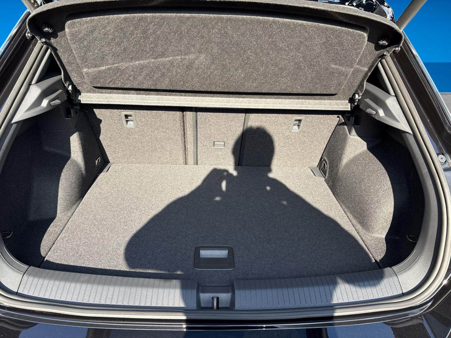 Volkswagen T-Roc 2.0 TDI IQ.Drive R-Line