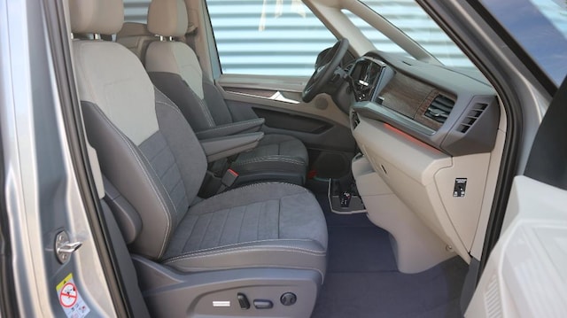 Volkswagen Multivan Multivan     StyleLÜ110TDI Aut