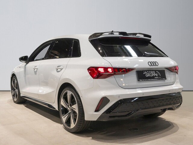 Audi A3 35 TFSI S-Line S-Tronic Sportback