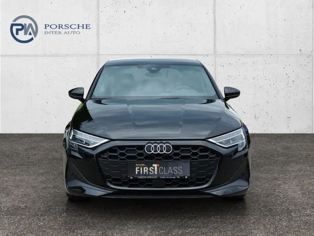 Audi A3 30 TFSI Sedan