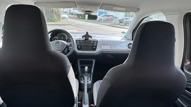 Volkswagen e-up! Move Move up!