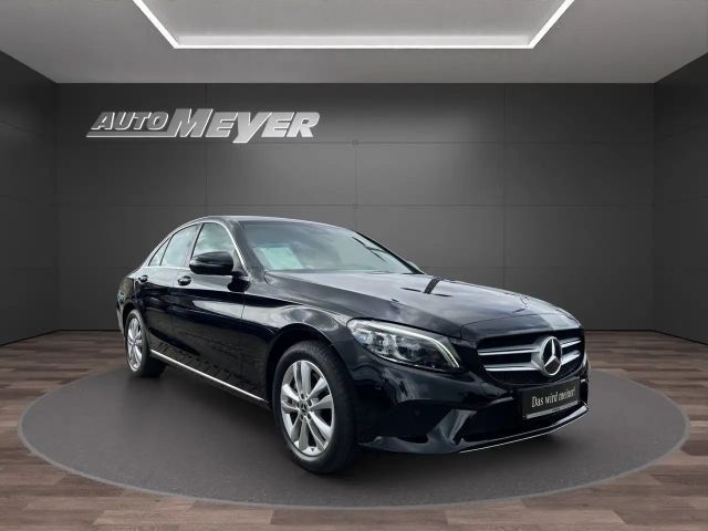 Mercedes-Benz C 300 AVANTGARDE Sedan