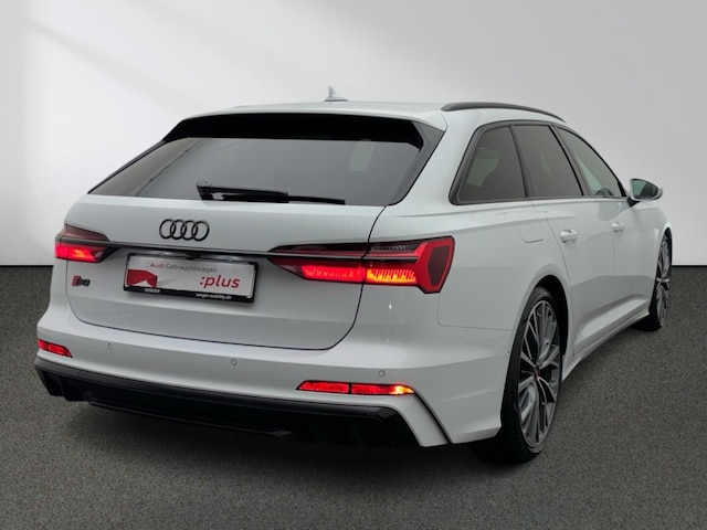 Audi S6 Avant Quattro