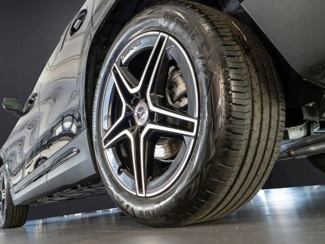 Mercedes-Benz GLA 180 AUT DynLicht Fernlichtass. Kam. KeyLess