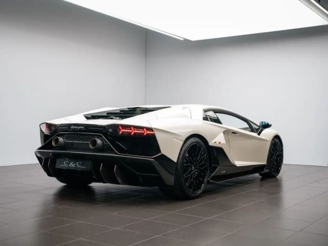 Lamborghini Aventador Ultimae/KAMERA/CARBON/GARANTIE 05/27