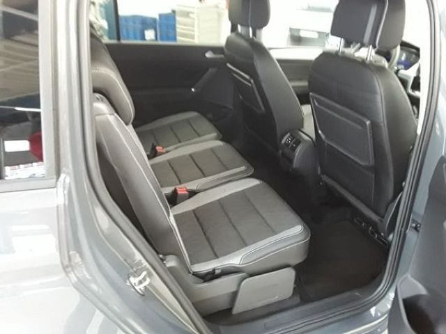 Volkswagen Touran 1.5 TSI DSG