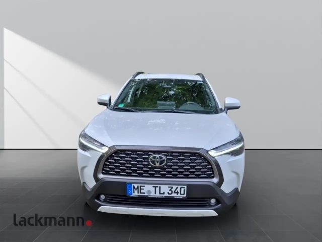 Toyota Corolla Cross Hybride Team D