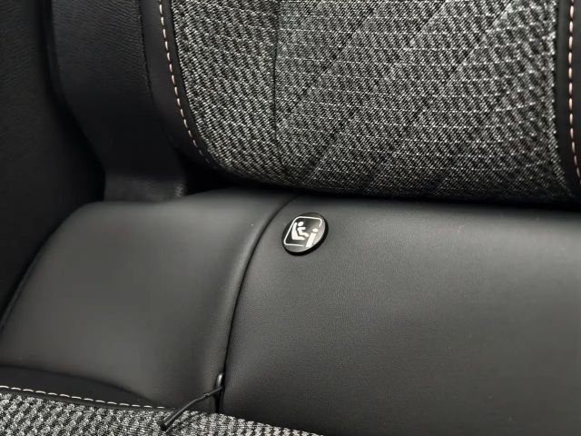 Peugeot 208 Allure Pack