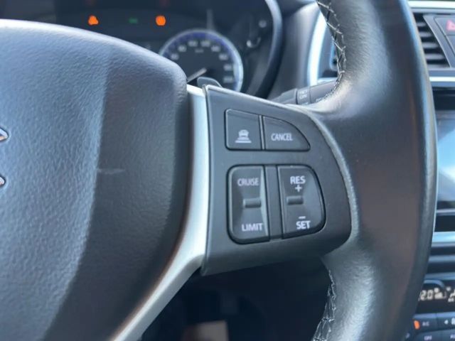 Suzuki SX4 S-Cross Hybrid Shine