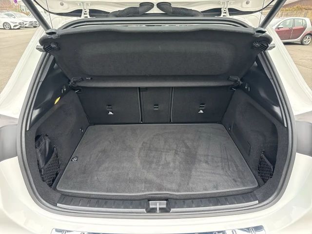 Mercedes-Benz GLA 200 GLA 200 d