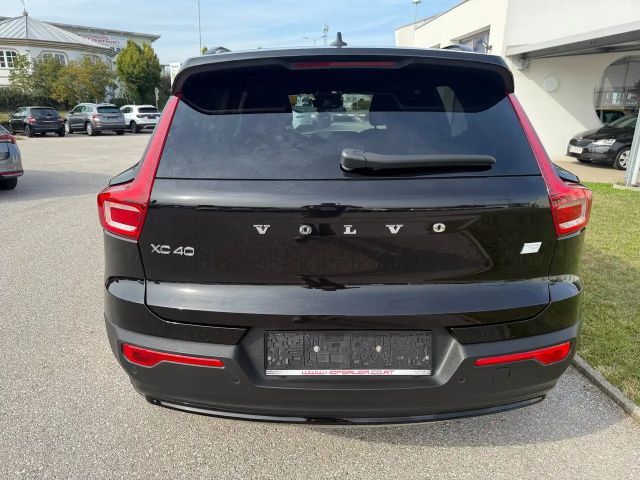 Volvo XC40 AWD Plus Recharge