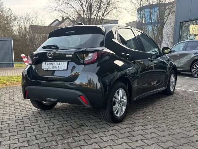 Mazda 2 Hybrid 1.5 Centre-Line