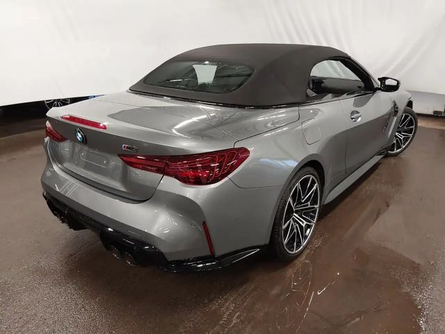 BMW M4 Cabrio Competition xDrive