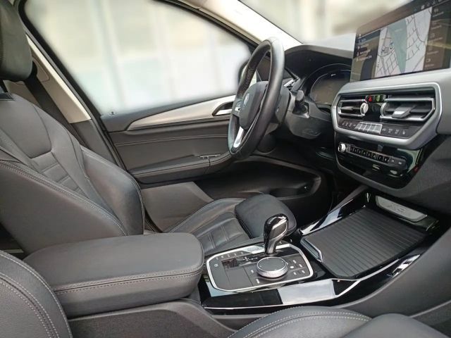 BMW X3 xDrive30e