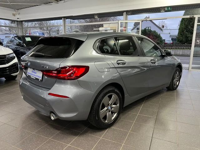 BMW 118 118d Advantage pakket Sedan