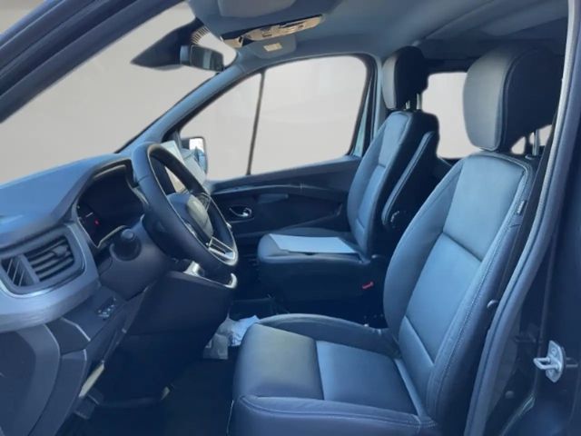 Renault Trafic Blue EDC Spaceclass