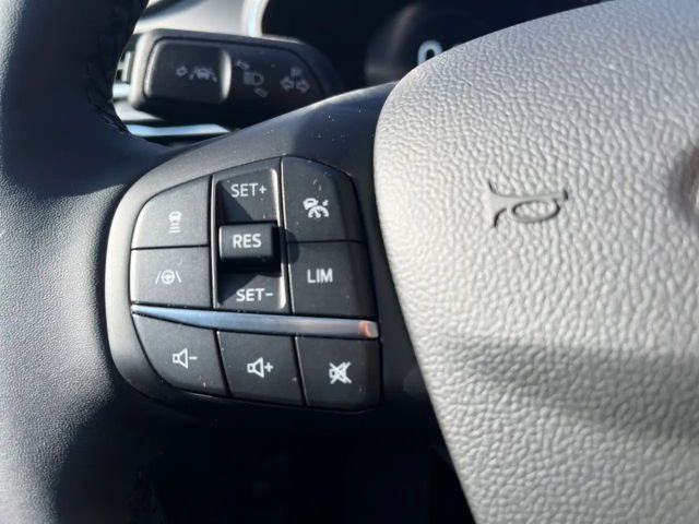 Ford Focus Active Wagon