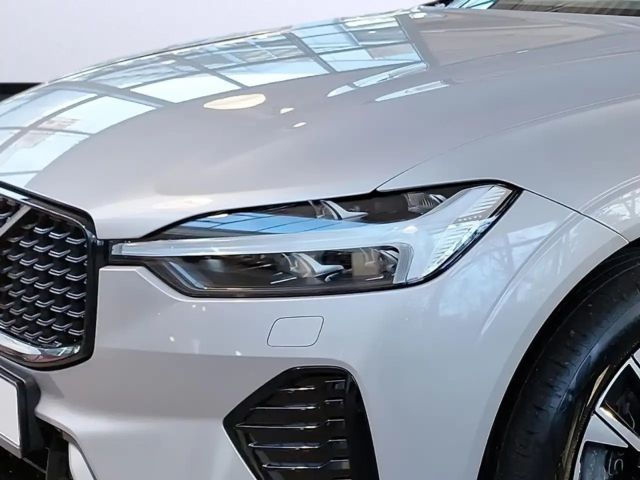 Volvo XC60 AWD Dark Plus