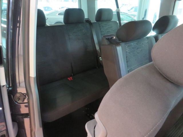 Volkswagen Caravelle DSG Lang T6